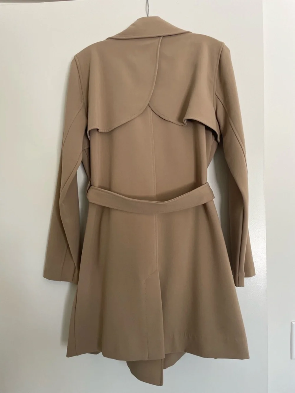 Abercrombie & Fitch Drapey Trench Coat in Khaki - Picture 7 of 16